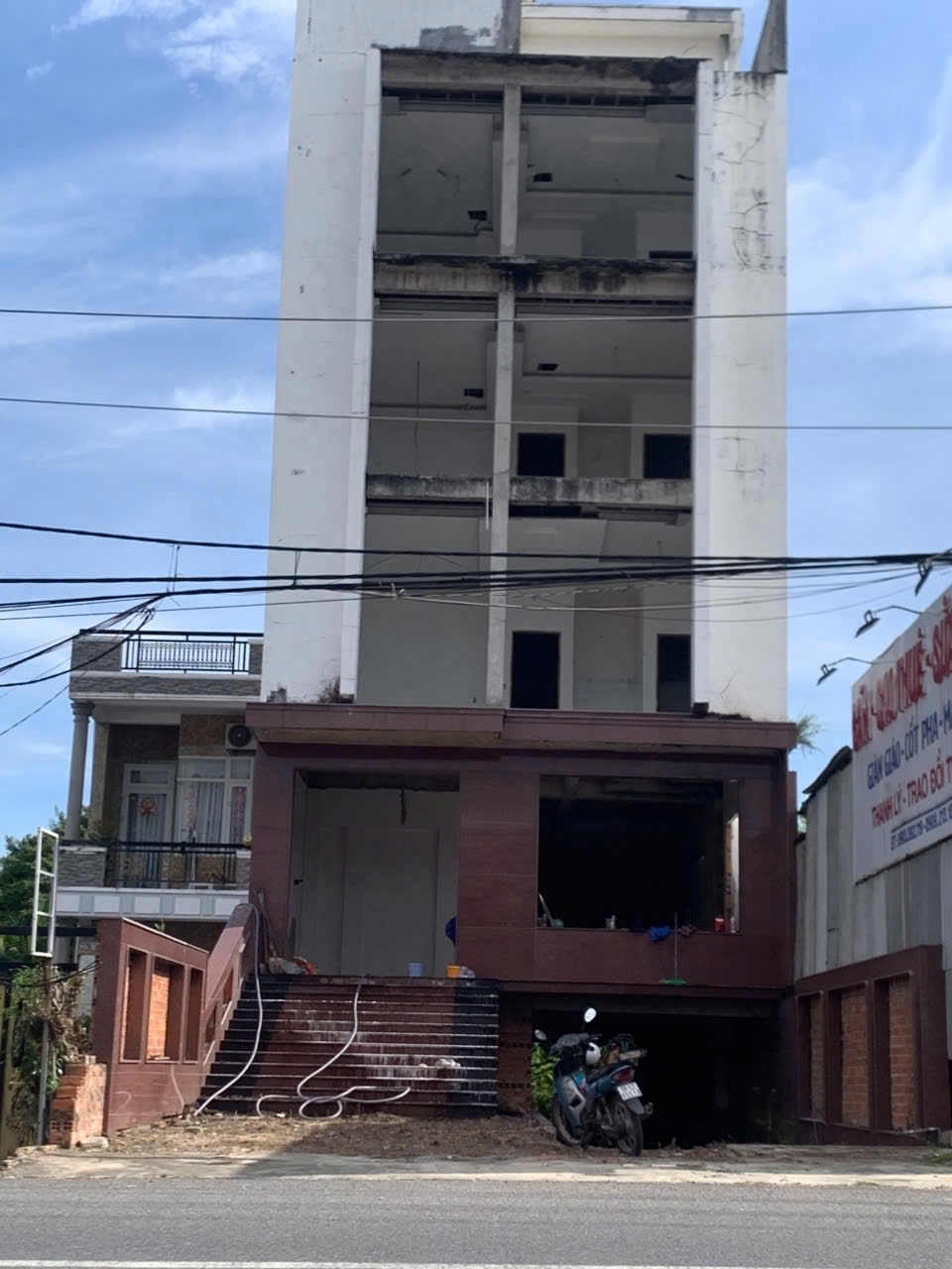 Bán nhà 5 tầng Thôn Nam Hải Xã Tân Hải Bà Rịa - Vũng Tàu