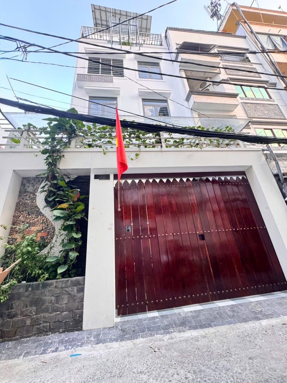 BÁN NHÀ 6 TẦNG THANG MÁY - HXH Đ.PHẠM VIẾT CHÁNH NGUYỄN CƯ TRINH QUẬN 1 - NGANG LỚN 6M*15M VUÔNG