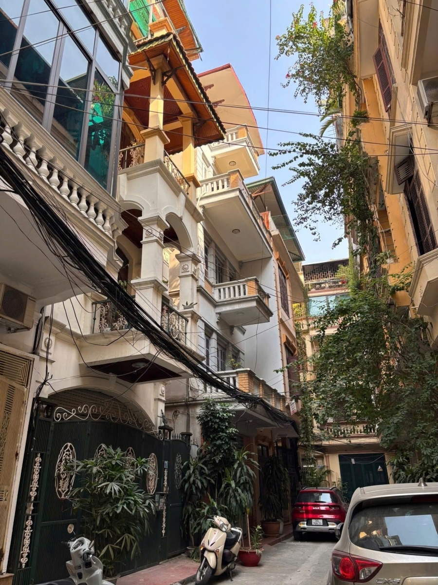 Bán nhà 6T thang máy Trần Quang Diệu Đống Đa ô tô đỗ cổng xây mới 38m 14.5 tỷ