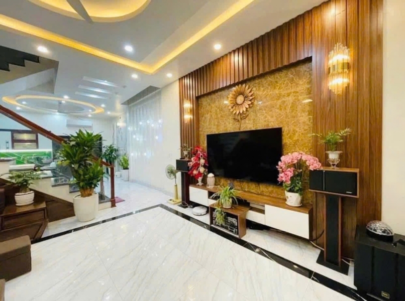 BÁN NHÀ BỒ ĐỀ LONG BIÊNOTO LÔ GÓCSÁT PHỐGẦN HỒĐẸP LONG LANH42M NHỈNH 9 TỶ