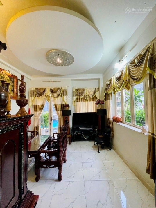 Bán nhà căn góc MT hẻm Dương Bá Trạc sát Quận 1 giá nhỉnh 14 tỷ