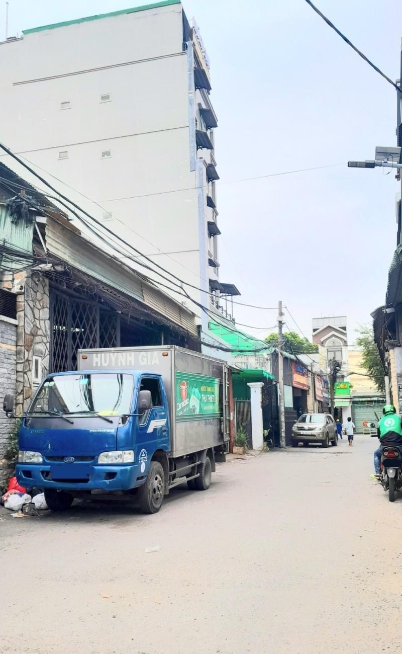 Bán nhà cấp 4 gần chợ Tam Bình gần 50m2 đường Lô C Gò Dưa Thủ Đức 3.05 tỷ