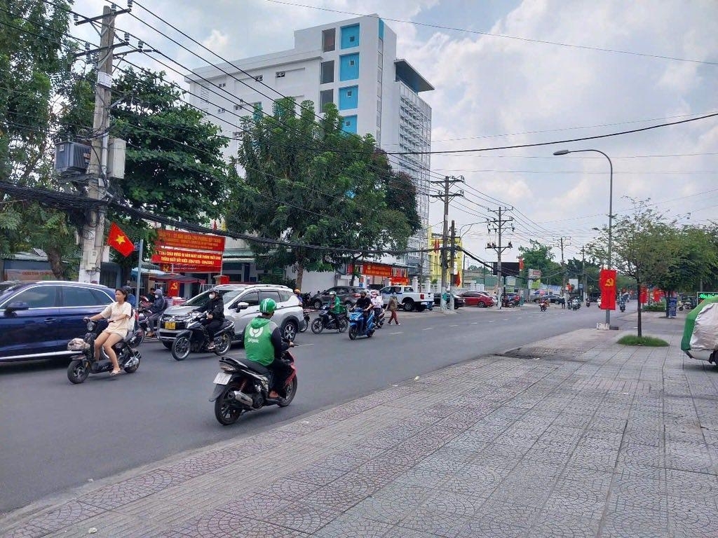 Bán nhà Cấp 4 hơn 117m2 ngang 4.5m - Mặt tiền đường 12m nhánh Nguyễn Ảnh Thủ Quận 12 gần chợ Hiệp