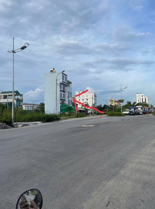 BÁN NHÀ ĐẸP CHÍNH CHỦ 4 TẦNG - NHÀ MỚI XÂY THOÁNG SÁNG - Khu tái định cư thôn Hà Hồi Thường Tín