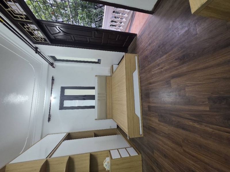 Bán nhà đẹp Gia Quất- Dân Xây - Lô Góc -Full Nội Thất- Ô chơ thang máy 45m 5 tầng nhỉnh 8 tỷ(TL)