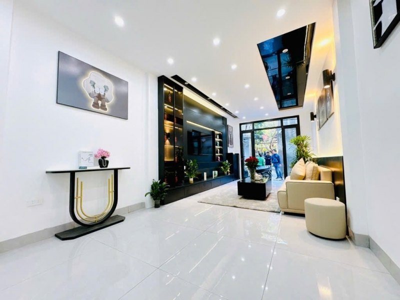 Bán nhà đẹp Phúc Đồng  thoáng trước sau- gần oto105m 5 tầng mặt tiền rộng nhỉnh 12ty