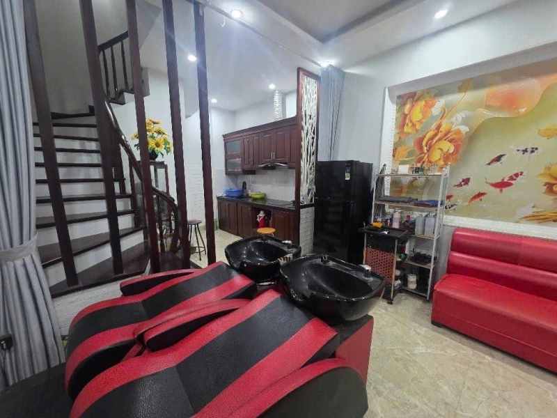 Bán nhà Đẹp Việt Hưng Lô Góc- Oto- Kinh Doanh Full NT 43m 5 tầng nhỉnh 7 tỷ