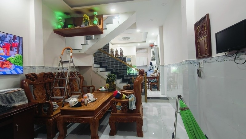 Bán nhà đường 109 Phước Long B Q.9 Hồ Chí Minh 4 tầng 4PN 3WC diện tích 60m2 giá 669 tỷ sổ hồng.