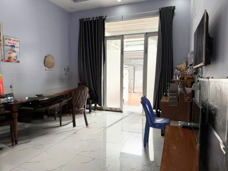 Bán nhà đường QL 1K Phường Linh Xuân Thủ Đức TP HCM  - DT 103m2 một trệt  sổ hồng giá chỉ 64 tỷ