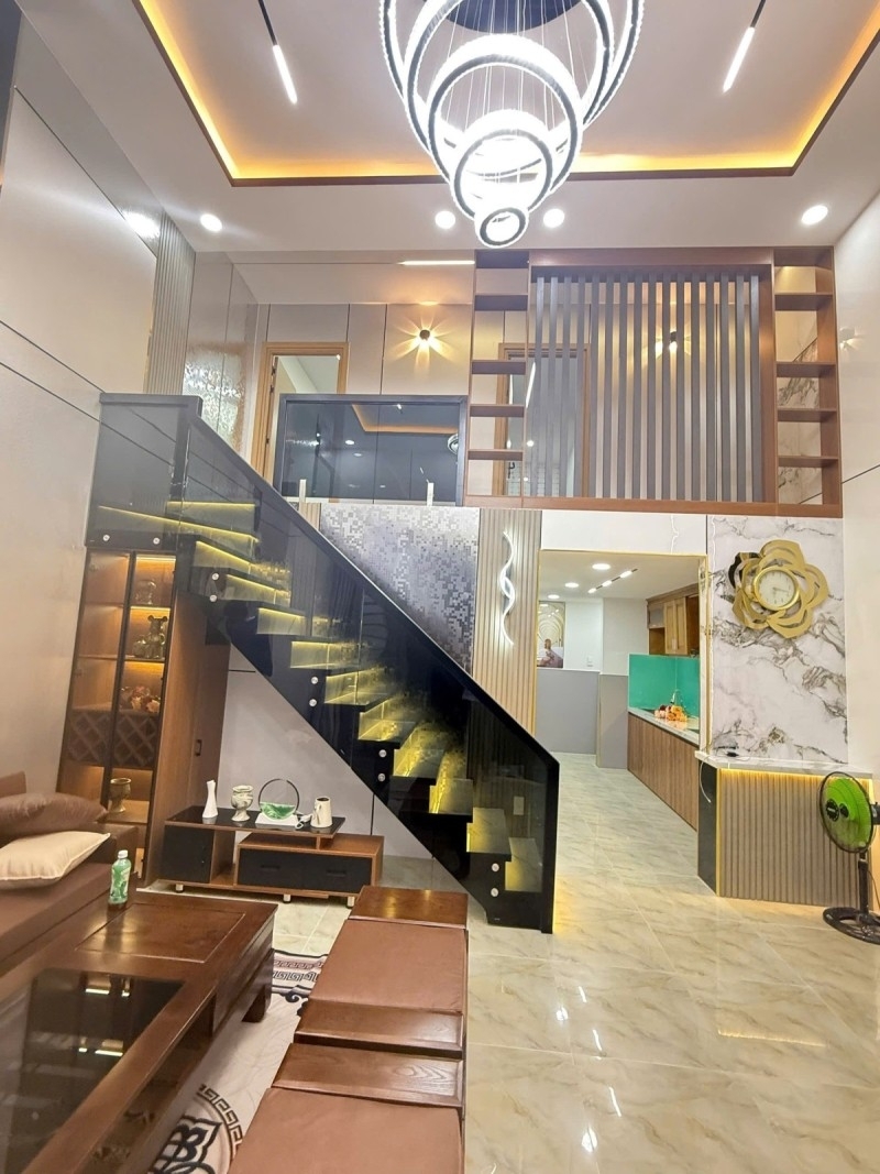 Bán nhà đường số 12 Tam Bình Thủ Đức TP HCM . DT  61m2 2 tầng. Giá 509  tỷ Sổ Hồng Liên hệ