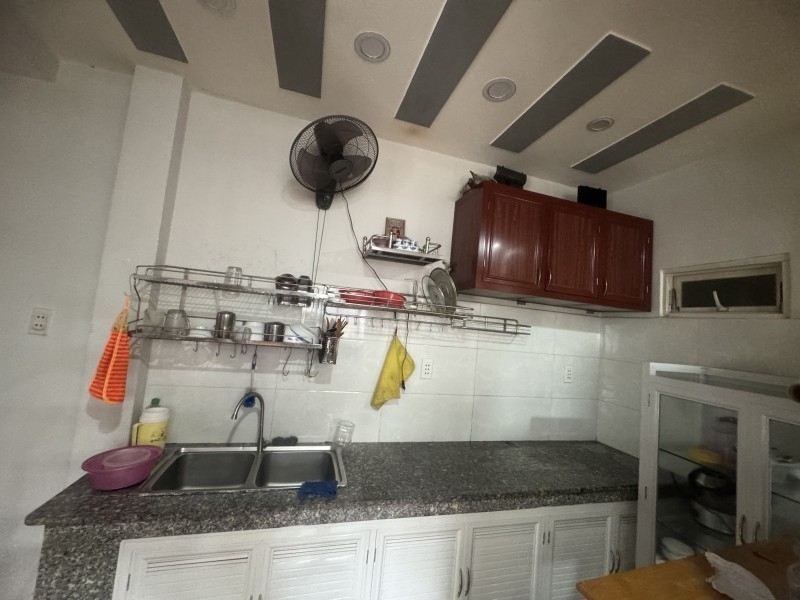 Bán nhà đường số 3 Trường Thọ Thủ Đức TP HCM. DT 160m2 2 tầng 7 phòng ngủ giá 10.15 tỷ