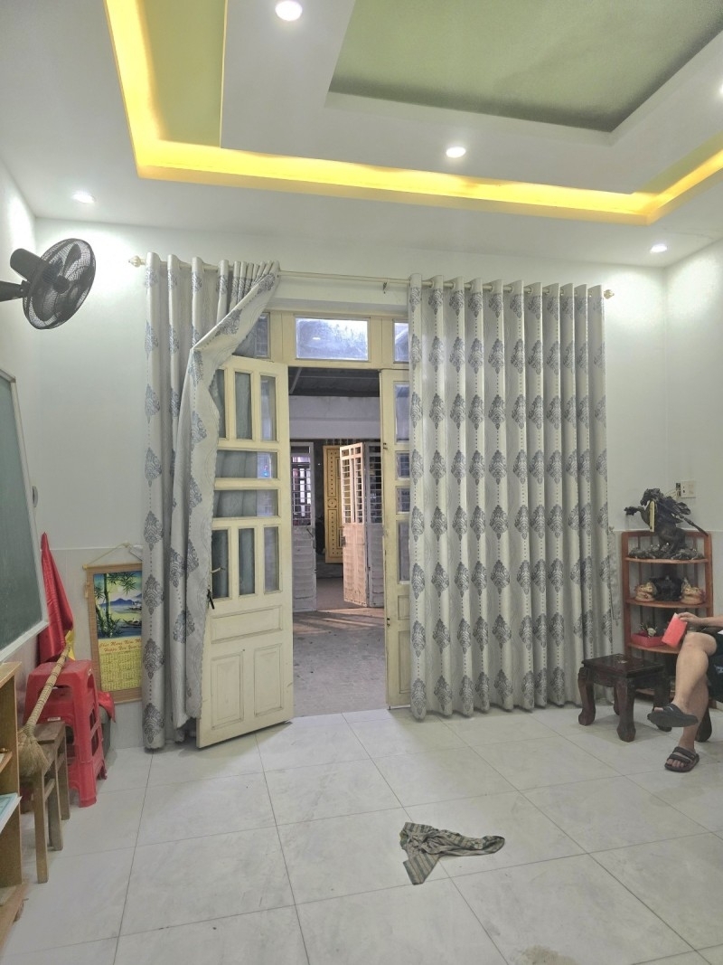 Bán nhà đường Trương Văn Hải Q9 Thủ Đức TP HCM. DT 95m2 2 lầu 3PN Giá  8.55  tỷ SHR 0933125879