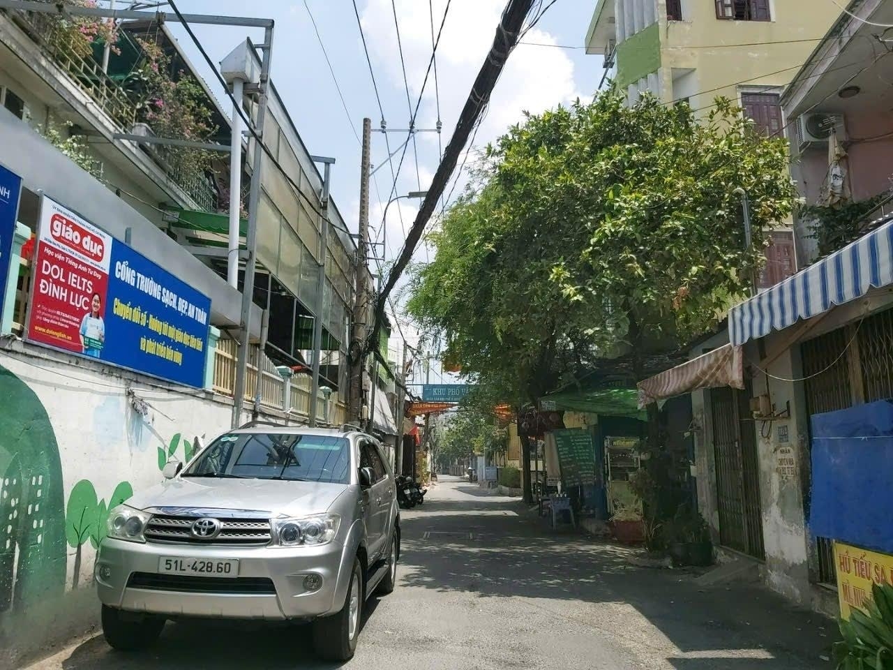 Bán nhà Gò Vấp hẻm xe hơi Phạm Văn Chiêu ngay Emart 2 60M² x 4 tầng 4Pn hơn 6 tỷ TL