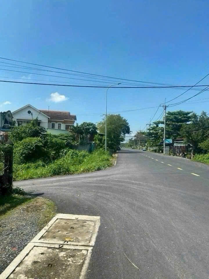 Bán nhà hai mặt tiền đường Nguyễn Văn Khạ Củ Chi ngang 7.5m 333m2 chỉ 3x tỷ hàng hiếm