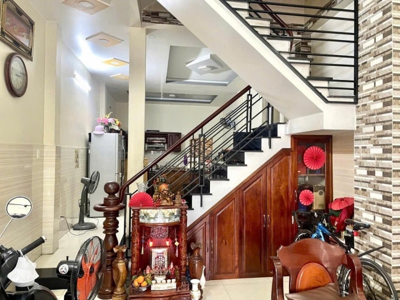 Bán nhà hẻm 8m Phạm Văn Hai phường 3 Tân Bình; 5*17; chợ PVH