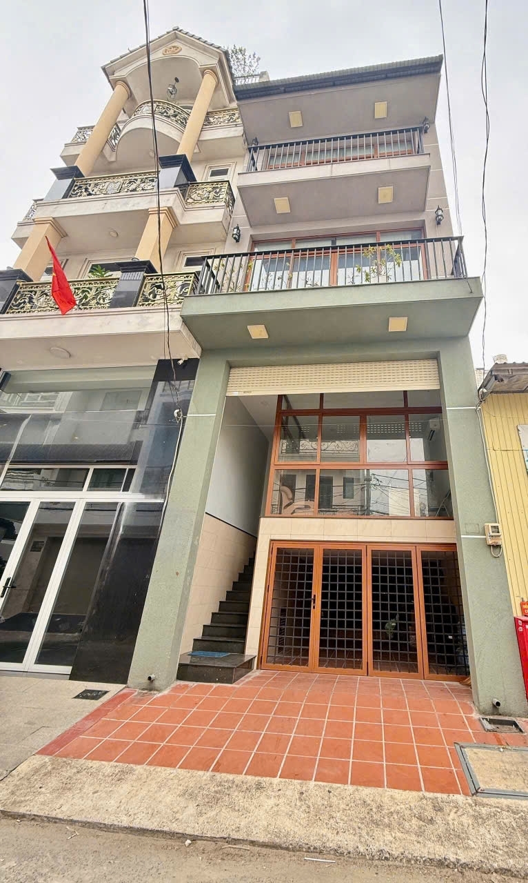 BÁN NHÀ HẺM 8M – PHƯỜNG TÂN SƠN (P.15 TÂN BÌNH CŨ)