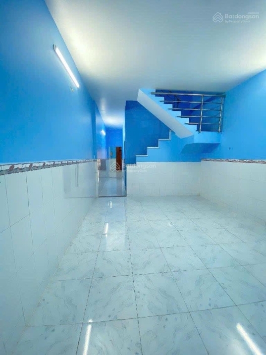 BÁN NHÀ HẺM XE HƠI 4M 2 MẶT TIỀN - 2 TẦNG  NGANG 4x23mCHỈ NHỈNH 5 TỶ.