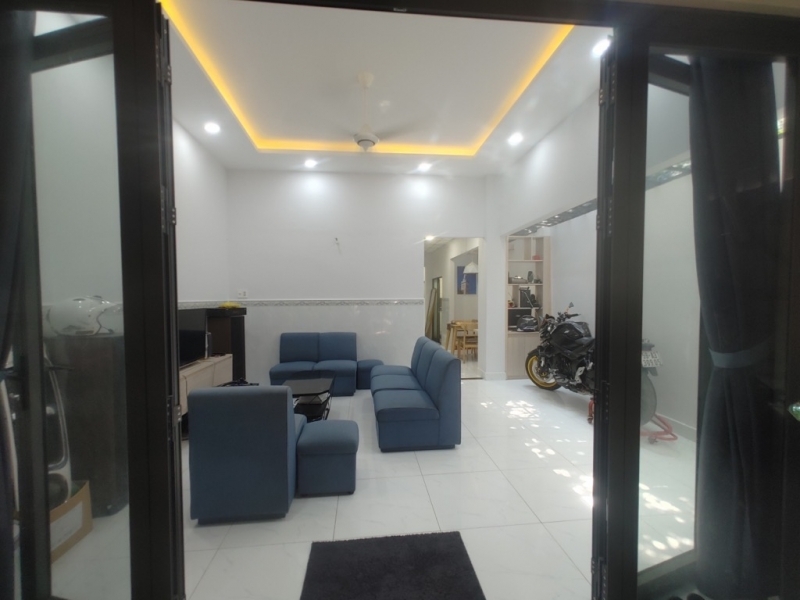 Bán Nhà Hẻm Xe Hơi Đinh Thị Thi Vạn Phúc 70m2 2 Tầng BTCT Ngang 52m Chỉ Hơn 5 Tỷ