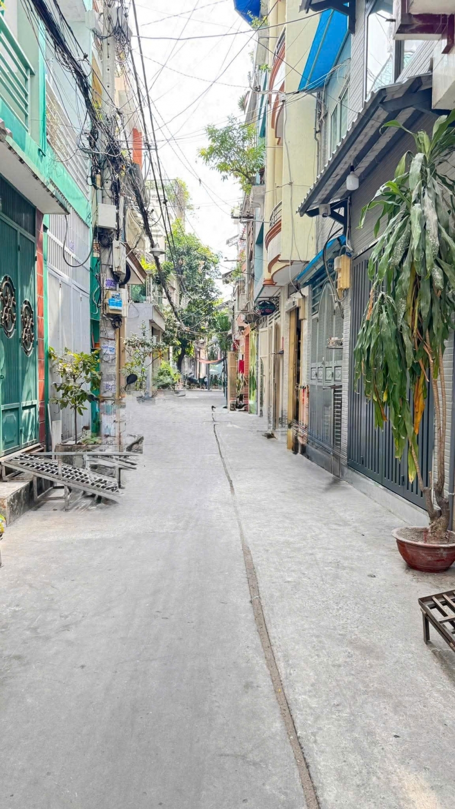 bán nhà HXH Quận 1 Nguyễn Cảnh Chân sát mặt tiền giá nhỉnh 6 tỷ chưa đầu tư