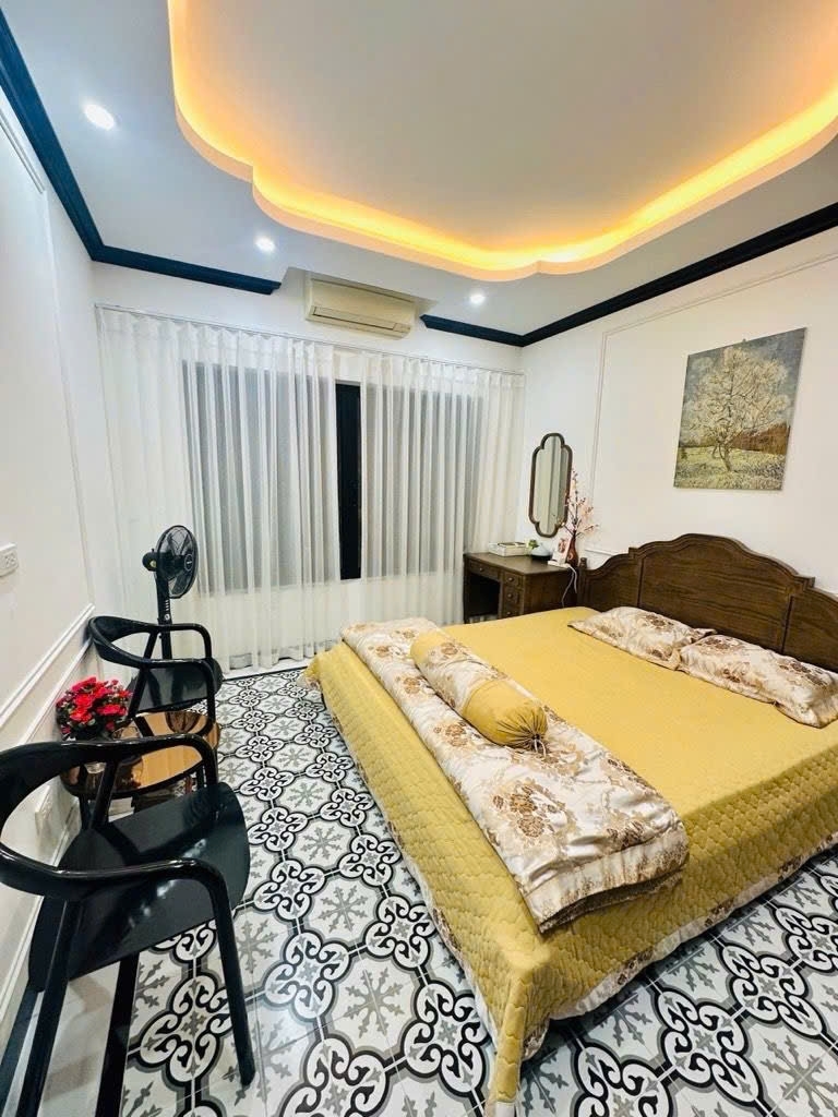 Bán nhà Khương Hạ mặt ngõ thông kinh doanh ô tô tránh - 52m 7 tầng thang máy 178 tỷ