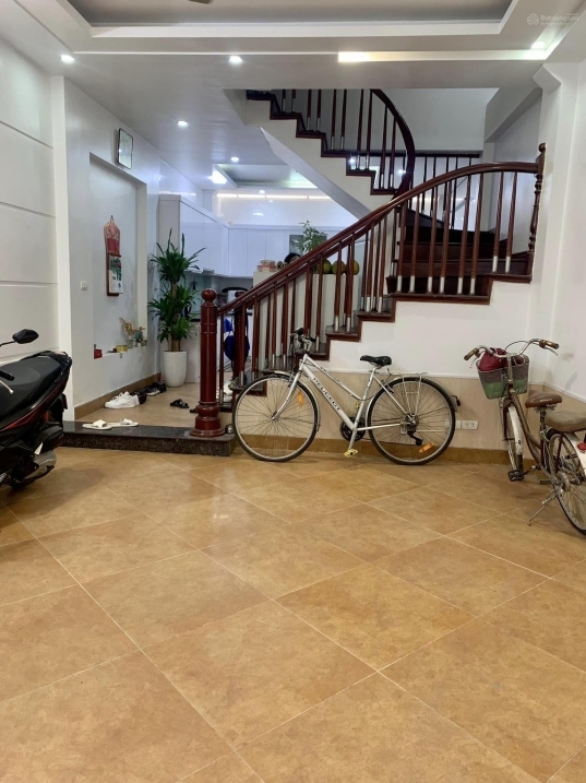 Bán nhà Kim Giang 46m2x5T giá chỉ 8.15 tỷ ngõ cực rộng thoáng ở luôn