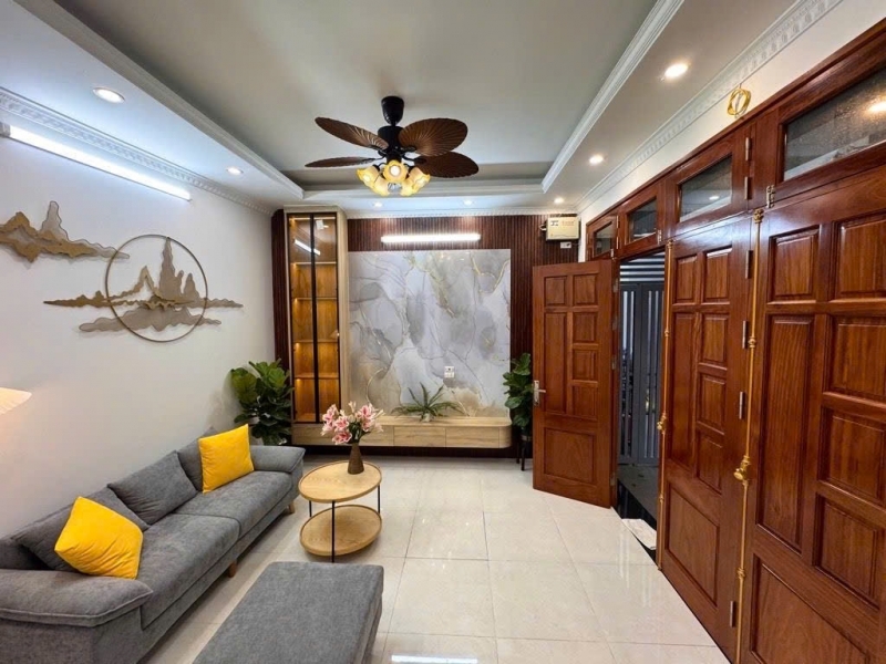 BÁN NHÀ LÂM DU LONG BIÊNOTO ĐỖ CỔNGVIEW HỒ MỚII TINH38M NHỈNH 9 TỶ