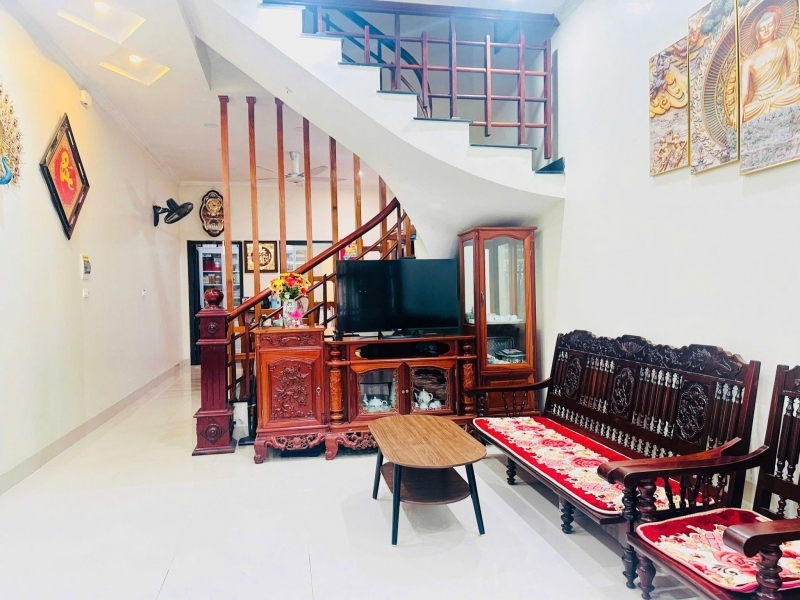 BÁN NHÀ LIỀN KỀ CHÍNH CHỦ – SỐ 6 LÔ 5 TRỊNH VĂN BÔ