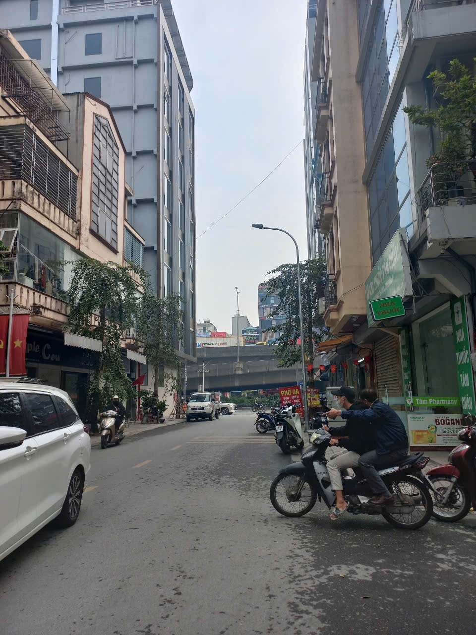 BÁN NHÀ MẶT PHỐ THANH XUÂN OTO TRÁNH VỈA HÈ KINH DOANH SẦM UẤT 61M2 MT4.5 NHỈNH 30 TỶ