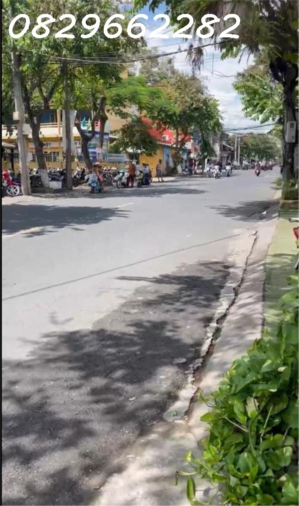 Bán Nhà Mặt Phố Trần Phú P1 TP Sa Đéc ĐT. DT 29m2 3 Lầu 2PN Hướng Nam. Sổ Đỏ. Giá 3.9 Tỷ.