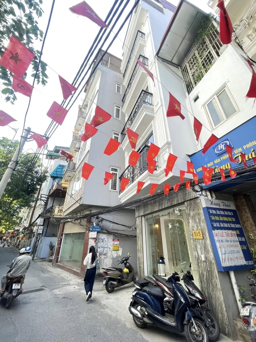 BÁN NHÀ MẶT THANH XUÂN LÔ GÓC 3 THOÁNG 42M 7 TẦNG THANG MÁY KINH DOANH CHỈ 19.X TỶ