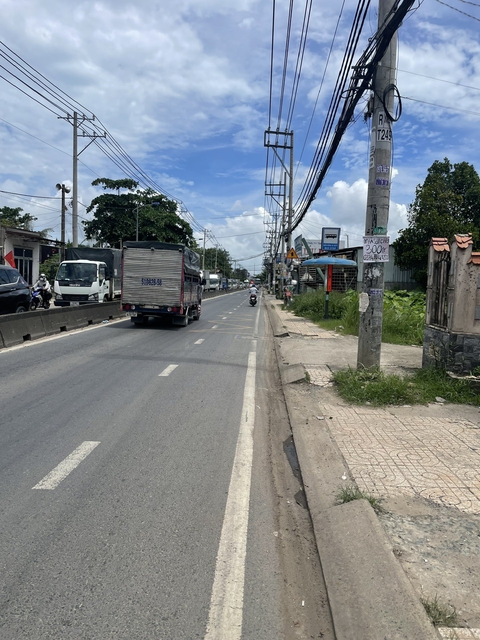 Bán nhà mặt tiền 10x60m giá 13 tỷ Đường Nguyễn Văn Bứa