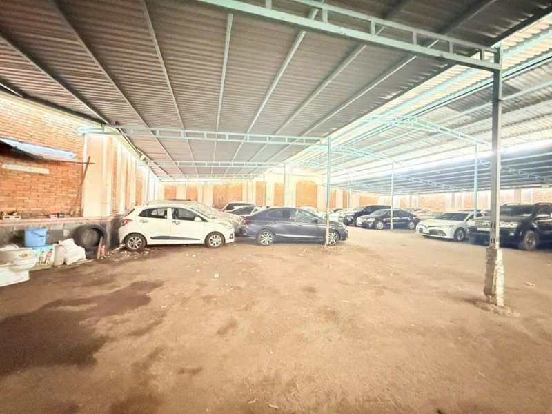 Bán nhà mặt tiền 4 Bàu Cát 4 phường 14 Tân Bình (25*37) DT khủng