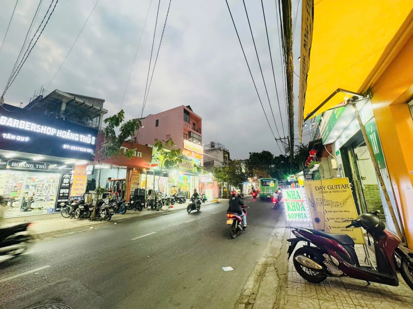 Bán nhà Mặt tiền Bình Long - gần Thạch Lam - Thoại Ngọc Hầu 5.1x35m 2 Tầng 16.8 tỷ.