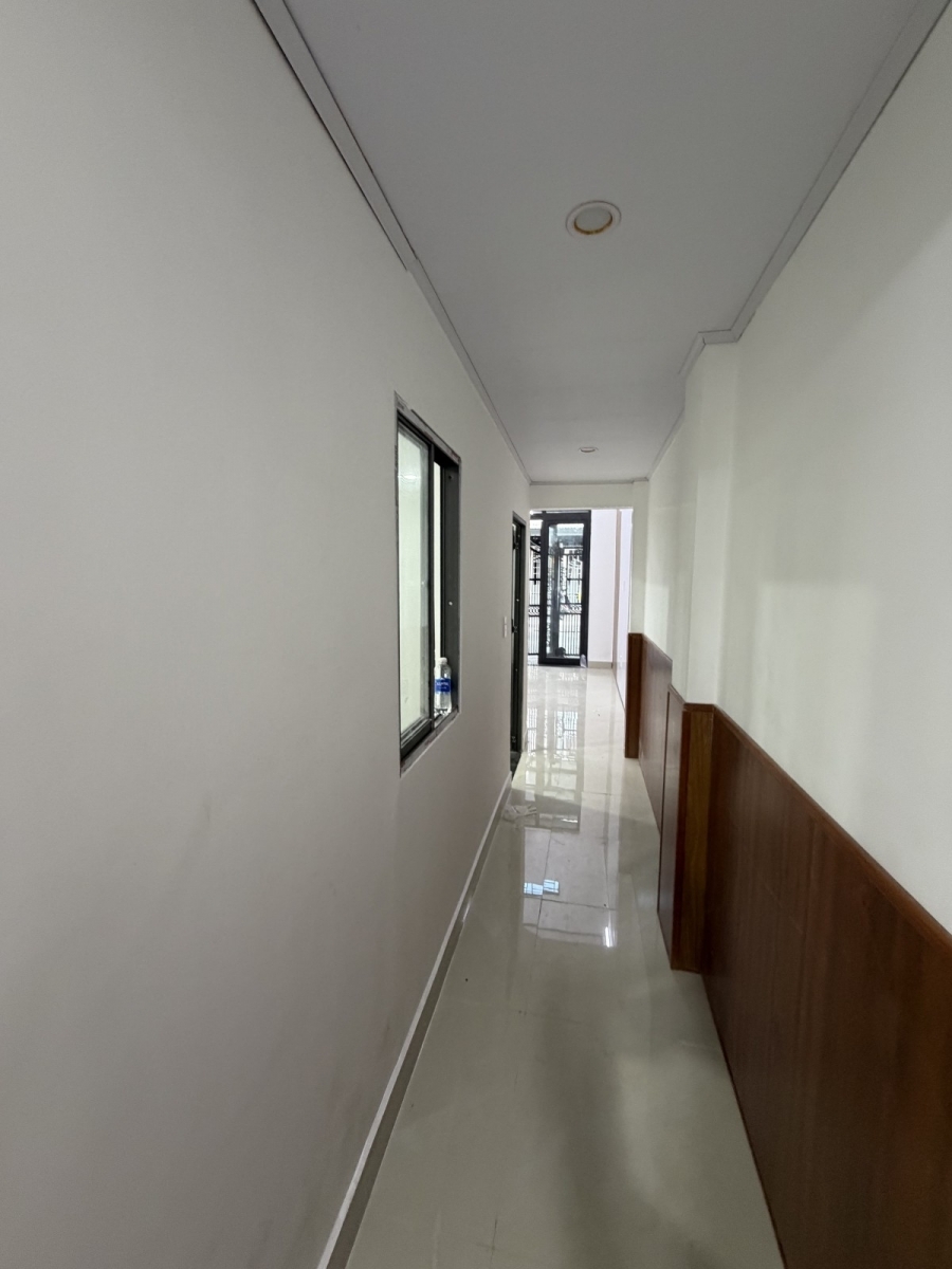 Bán nhà mặt tiền Bùi Lâm 56m2 giá 5.95 tỷ vị trí đẹp dân cư đông đúc