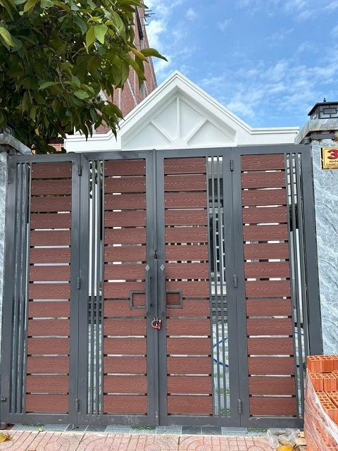 BÁN NHÀ MẶT TIỀN ĐƯỜNG NGUYỄN THÀNH HÀ – CHỢ LỚN