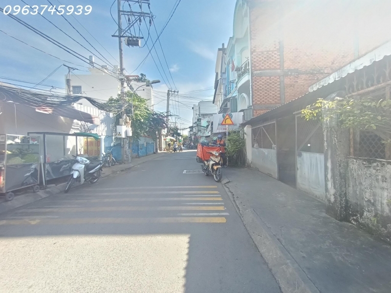 Bán nhà mặt tiền đường số Hiệp Bình Chánh 95m2 5 tầng mới 10.8 tỷ