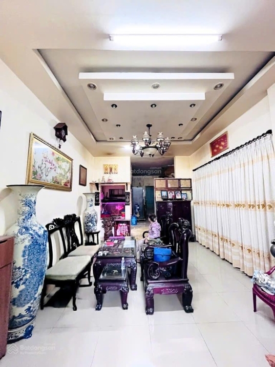 Bán nhà mặt tiền đường số KDC Bình Hưng – Gần bến xe Quận 8 6x16m