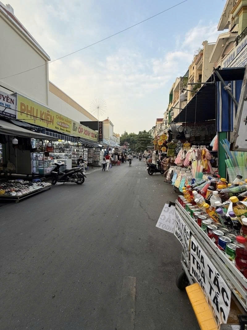 Bán nhà Mặt tiền hẻm 679 Quang Trung - Chợ Hạnh Thông Tây 4x17m 4T - 4PN 148 tỷ.