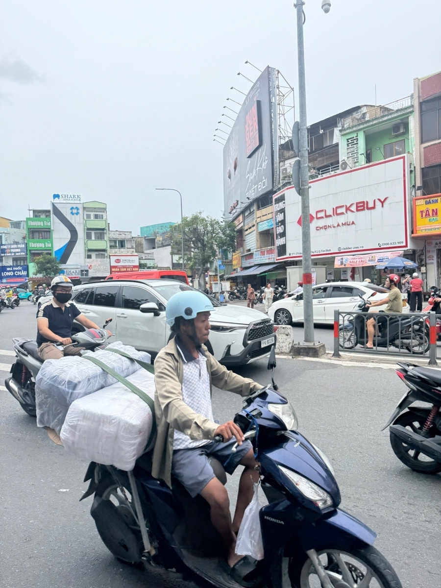 Bán nhà mặt tiền Hoàng Văn Thụ, Phường 2, Quận Tân Bình,67 x 17m, nở hậu 7,3m 35 tỷ 