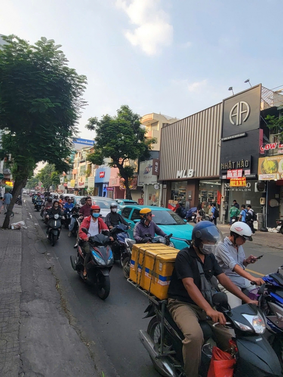 Bán nhà Mặt tiền Lê Văn Sỹ - gần Đặng Văn Ngũ Phú Nhuận 4x25m 3 Tầng chỉ 255 tỷ