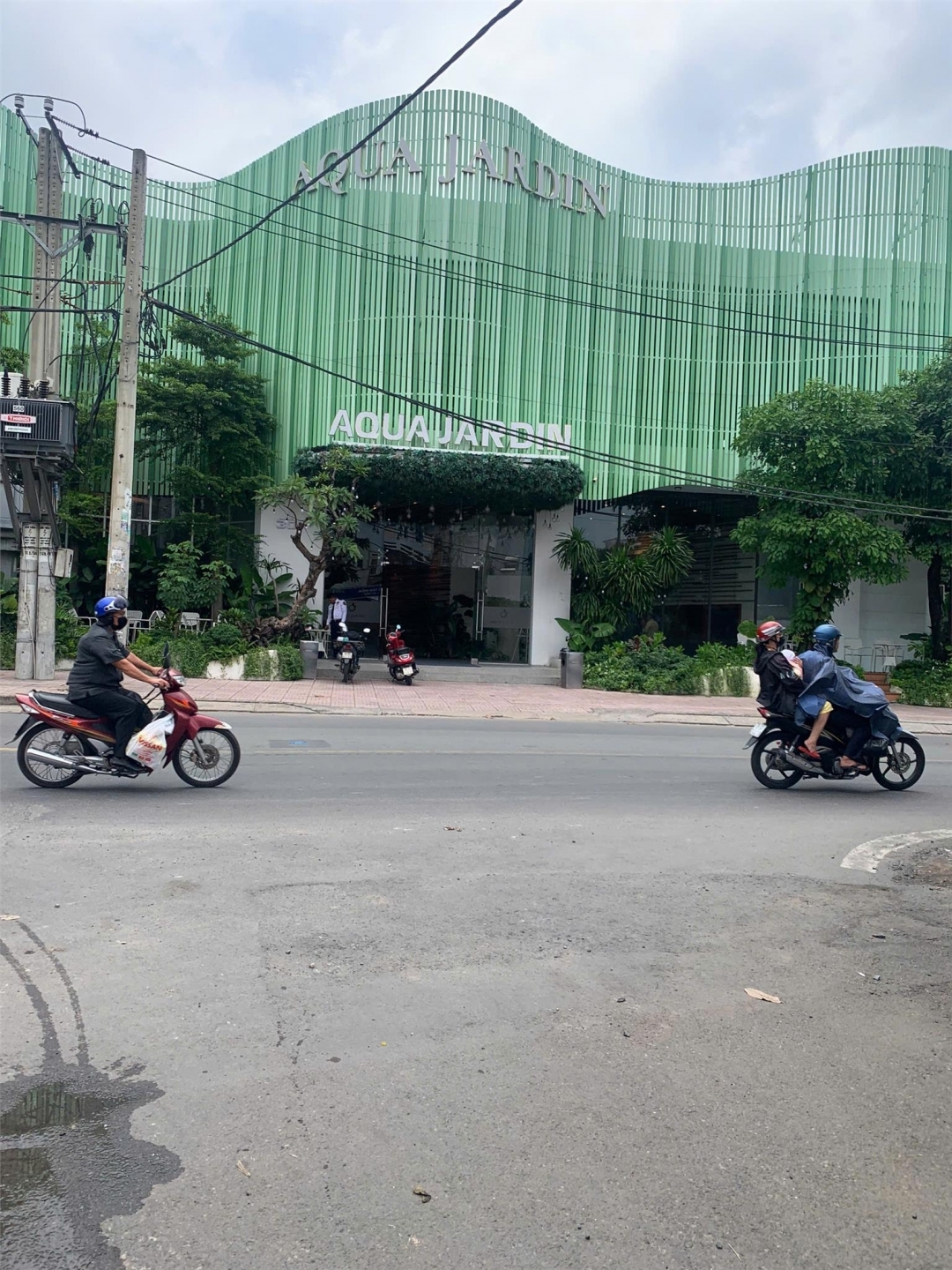 BÁN NHÀ MẶT TIỀN NƠ TRANG LONG P13 BÌNH THẠNH 655.8M NGANG KHỦNG 19M HĐ THUÊ 3Tỷ/Năm.