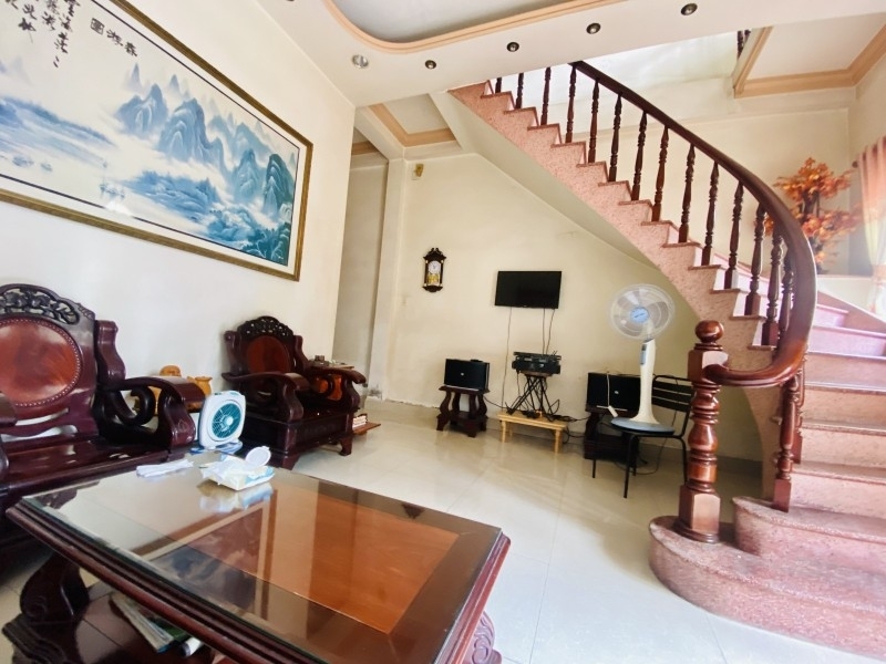 Bán Nhà Mặt tiền Quang Trung - gần Emart Phan Huy Ích 65x34m 2 tầng 1 đời chủ 22 tỷ.