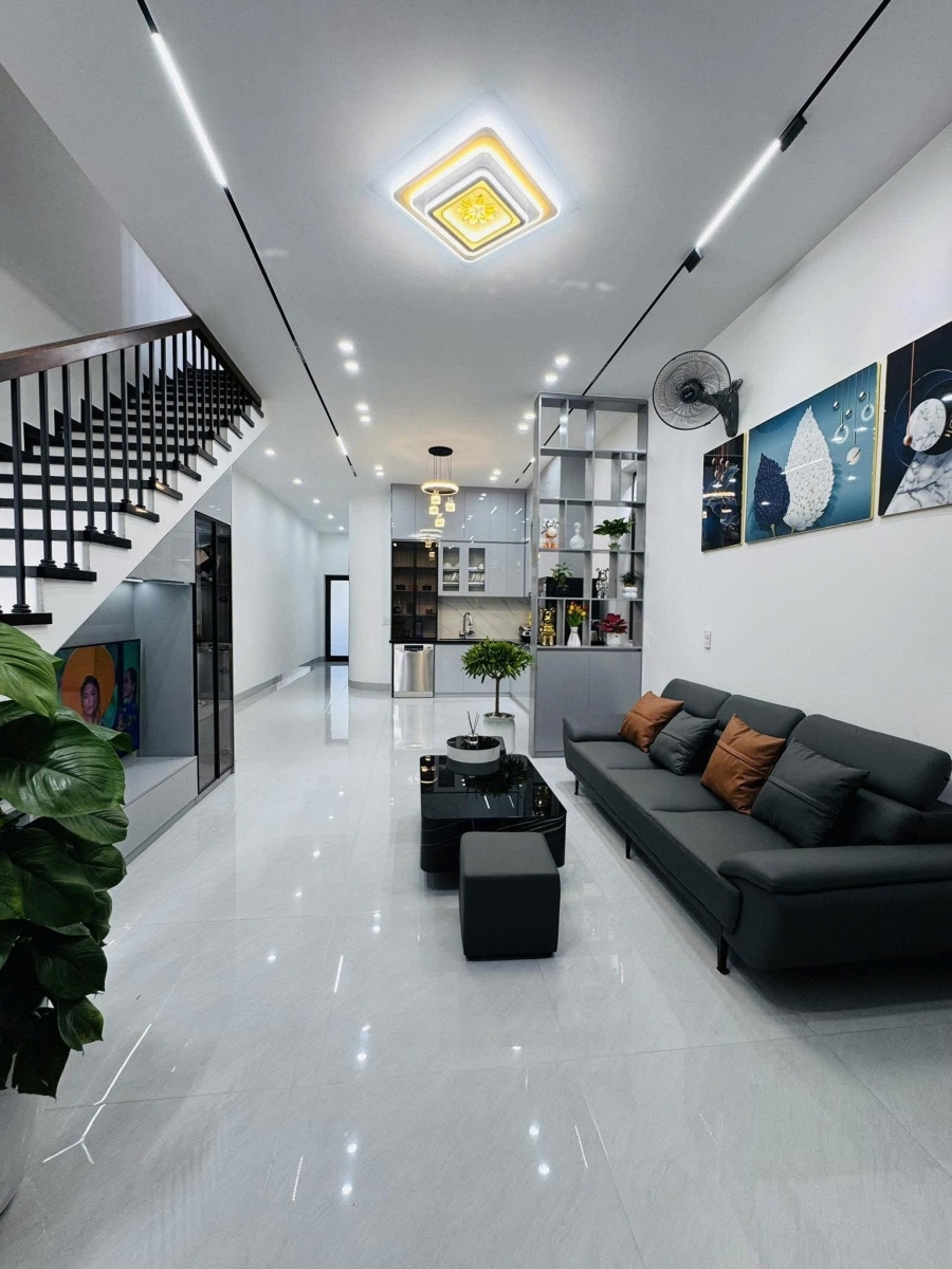 Bán nhà mặt tiền Thiên Phước P.9 quận Tân Bình (4x15m) nhà 3 lầu