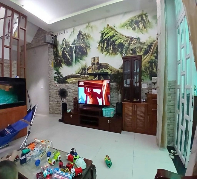 Bán nhà ngay ĐH Công Thương Phước Long B 95m2 x 3 Tầng