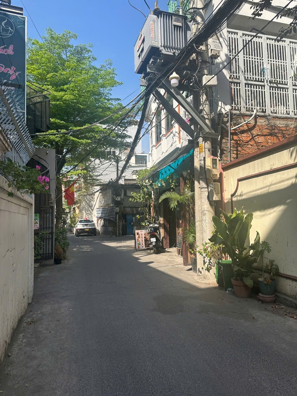 Bán nhà ngõ Thống Nhất Gò Vấp: 100m2 2 tầng 6PN sổ hồng giá 8.6 tỷ - Cơ hội an cư lý tưởng tiện ích