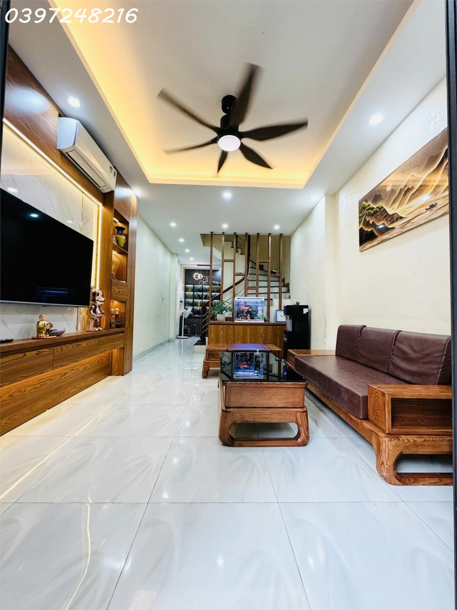 BÁN NHÀ NGỌC LÂM KHU DÂN TRÍ CAO 45M² 10.3 TỶ