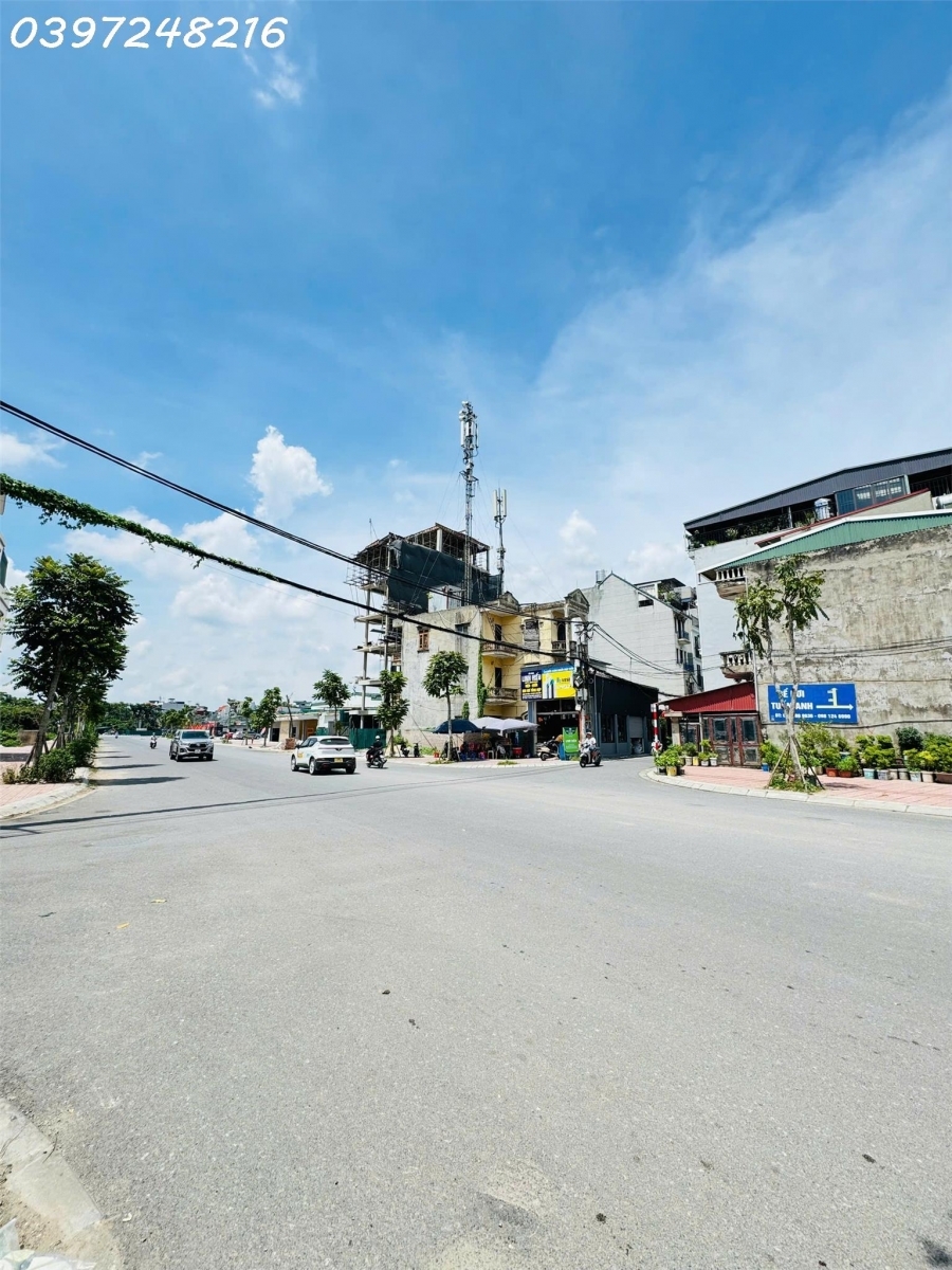 BÁN NHÀ NGỌC LÂM LONG BIÊN - 48M2 - Ô TÔ - LÔ GÓC - KHU PHỐ VIP SẦM UẤT