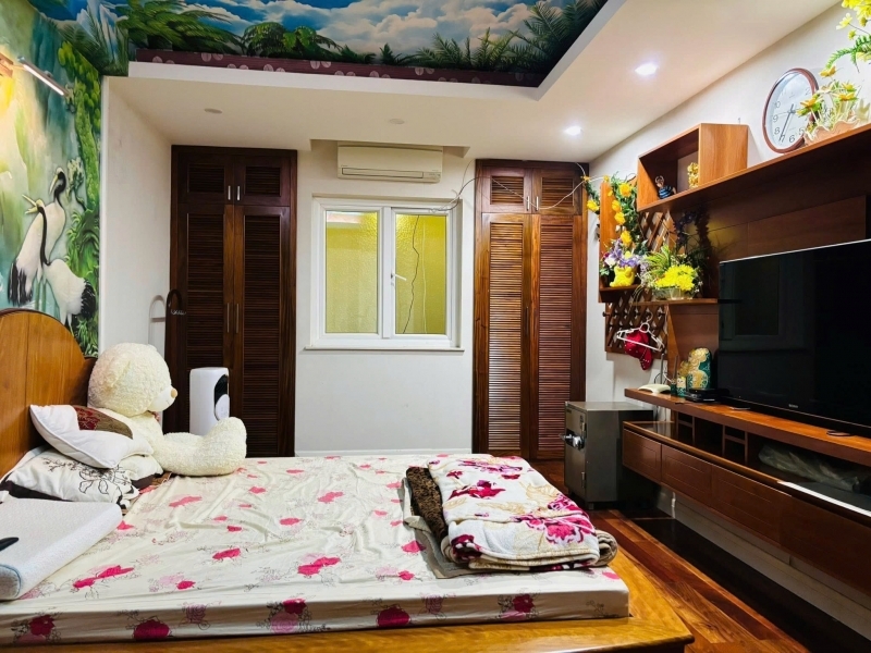 Bán nhà Nguyễn Thái Học 50m2 6 tầng mặt tiền 7.6m 14.3 tỷ ngõ rộng kinh doanh online