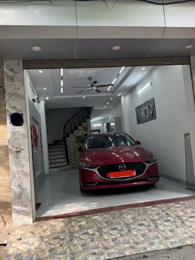 bán nhà Nguyễn Văn Cừ ôtô đỗ cửa ngõ thông kinh doanh