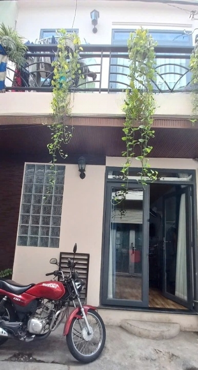 Bán nhà nhỏ xinh 2 tầng hẻm ba gác gần Phố Ốc Dương Bá Trạc P1 Q8